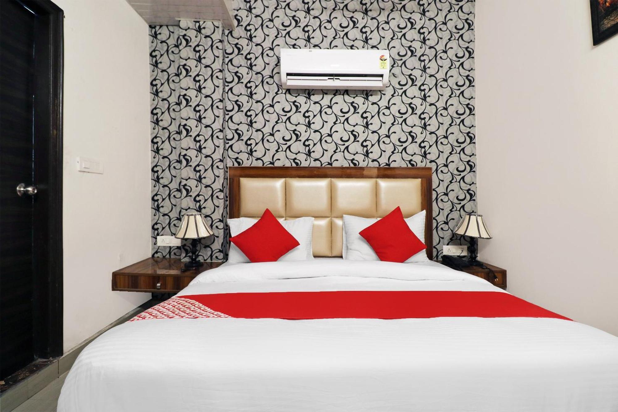 פארידבד Hotel O Sangeet מראה חיצוני תמונה